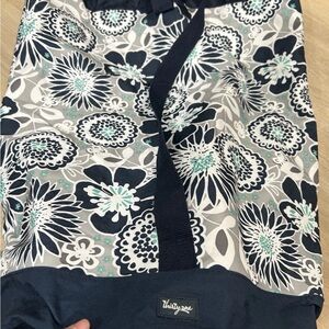 Thirty-One Floral LAUNDRY 🧺 Tote